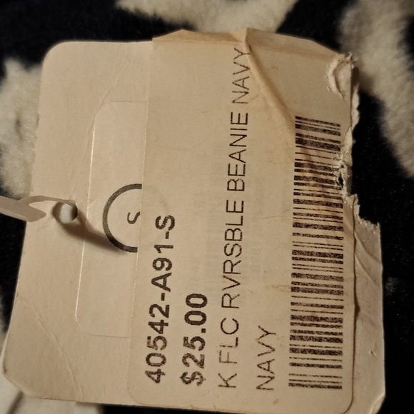 Hanna Andersson reversible beanie, flowers & light blue, New - Picture 5 of 6